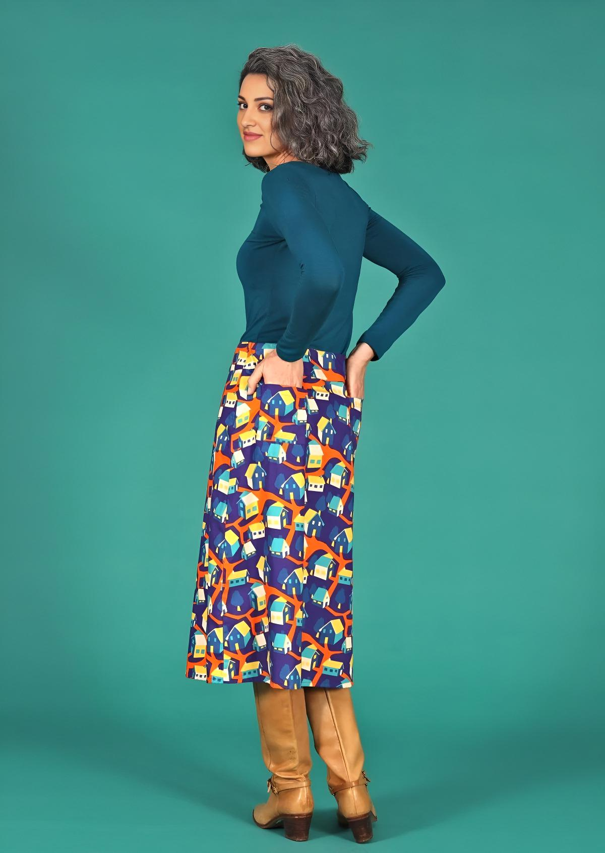 Belt Loop Skirt Around the Houses