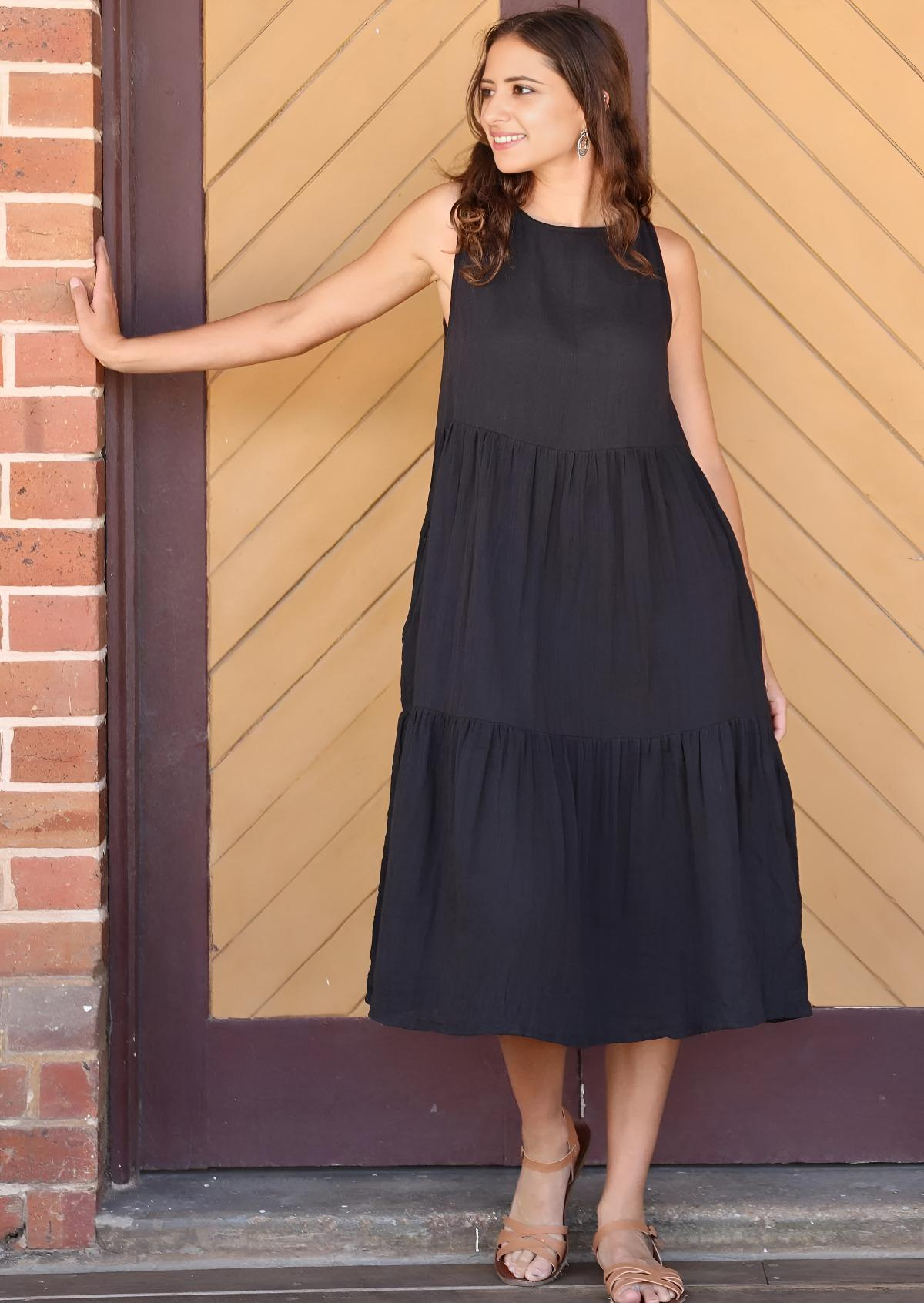 Tully Dress Black