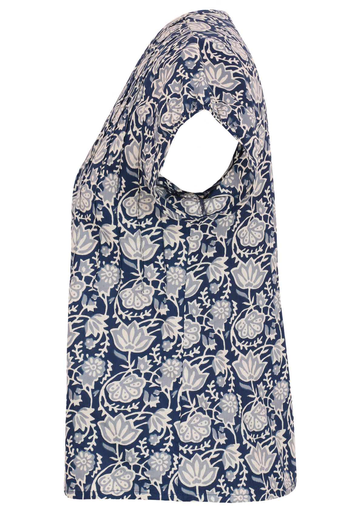 Mannequin side of top.