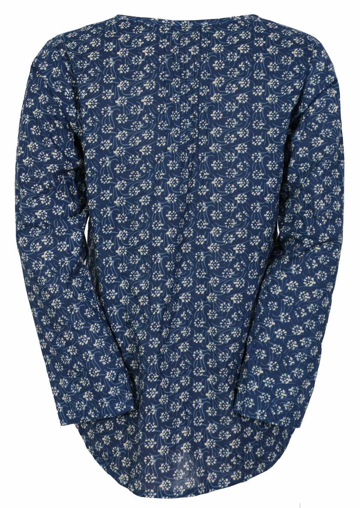 100% cotton long sleeve top with small pleats in the centre back