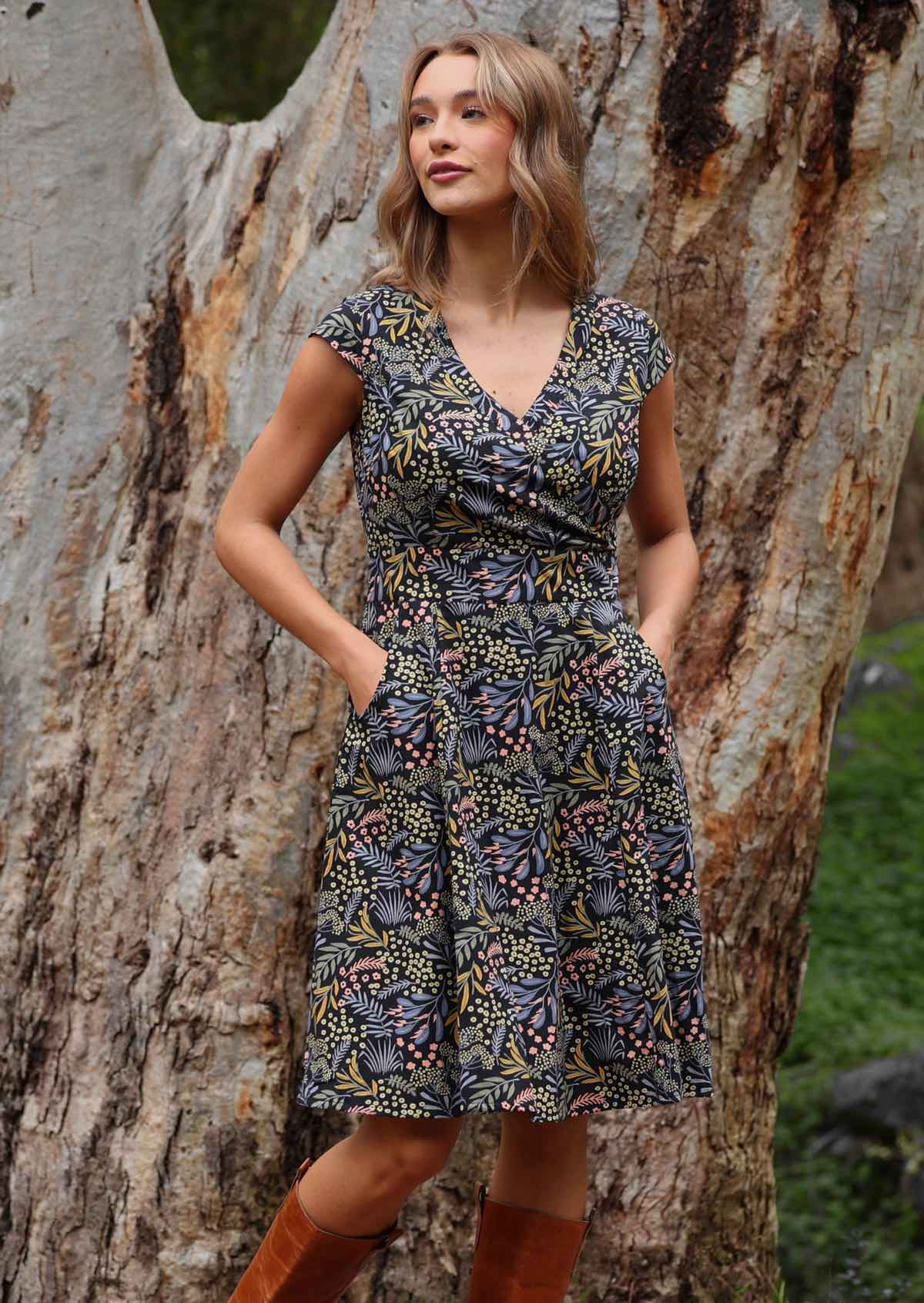 100% cotton retro style dress with cross-over bodice and pockets