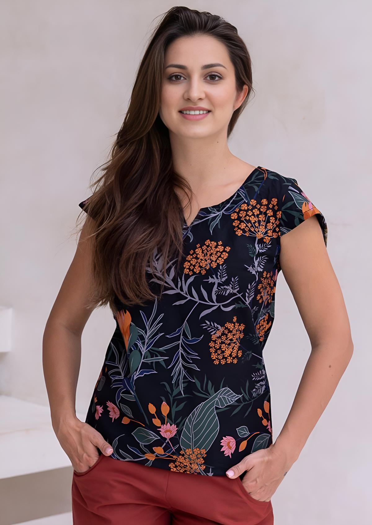 Aubrey Top Queen Protea