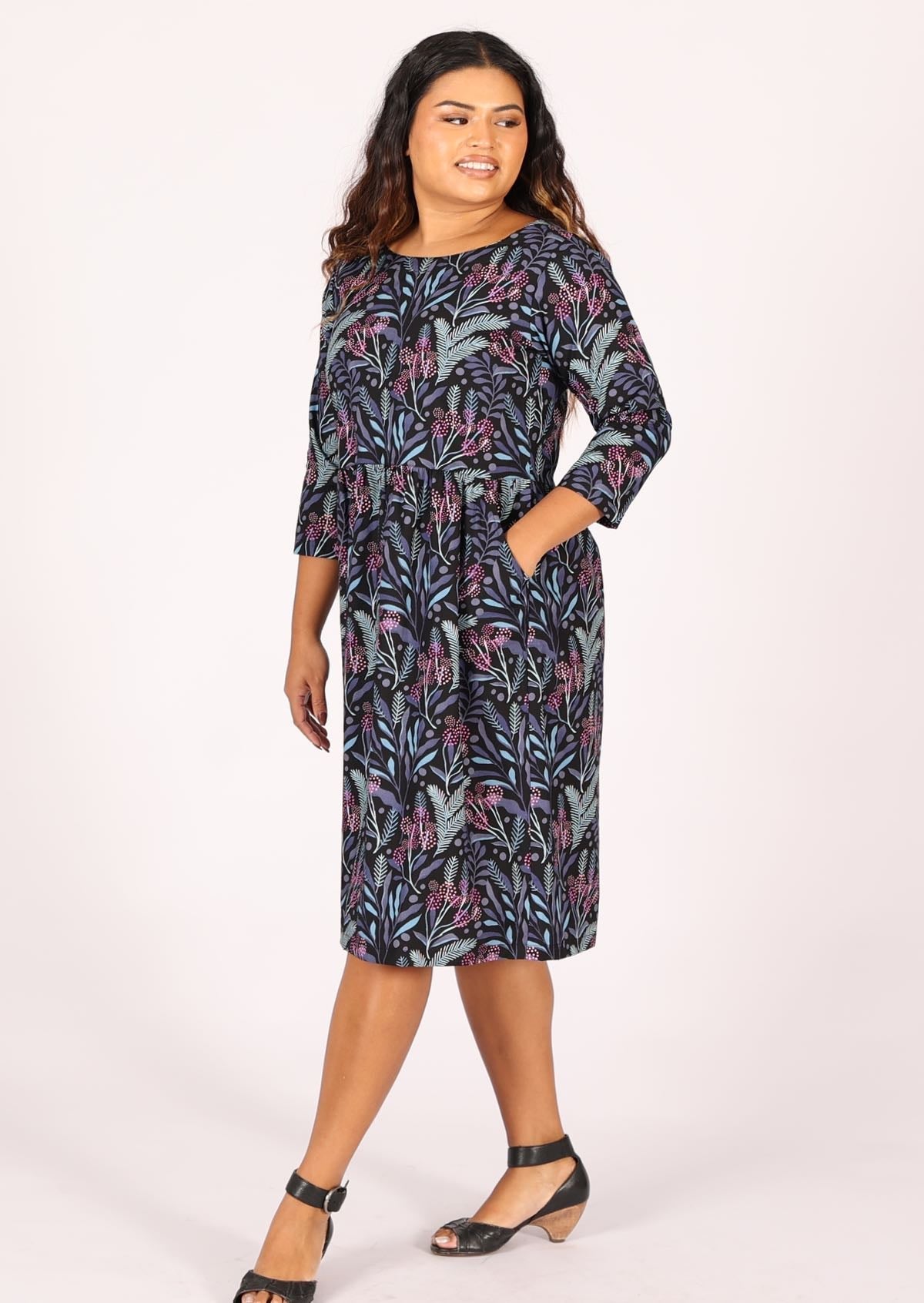 100% cotton relaxed fit dress with 3/4 sleeves and pockets