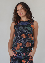 Boxy Top Queen Protea