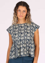 Cotton top with cap sleeves and ruffle