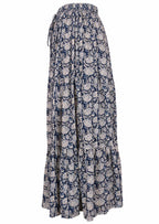Mannequin side of skirt. 