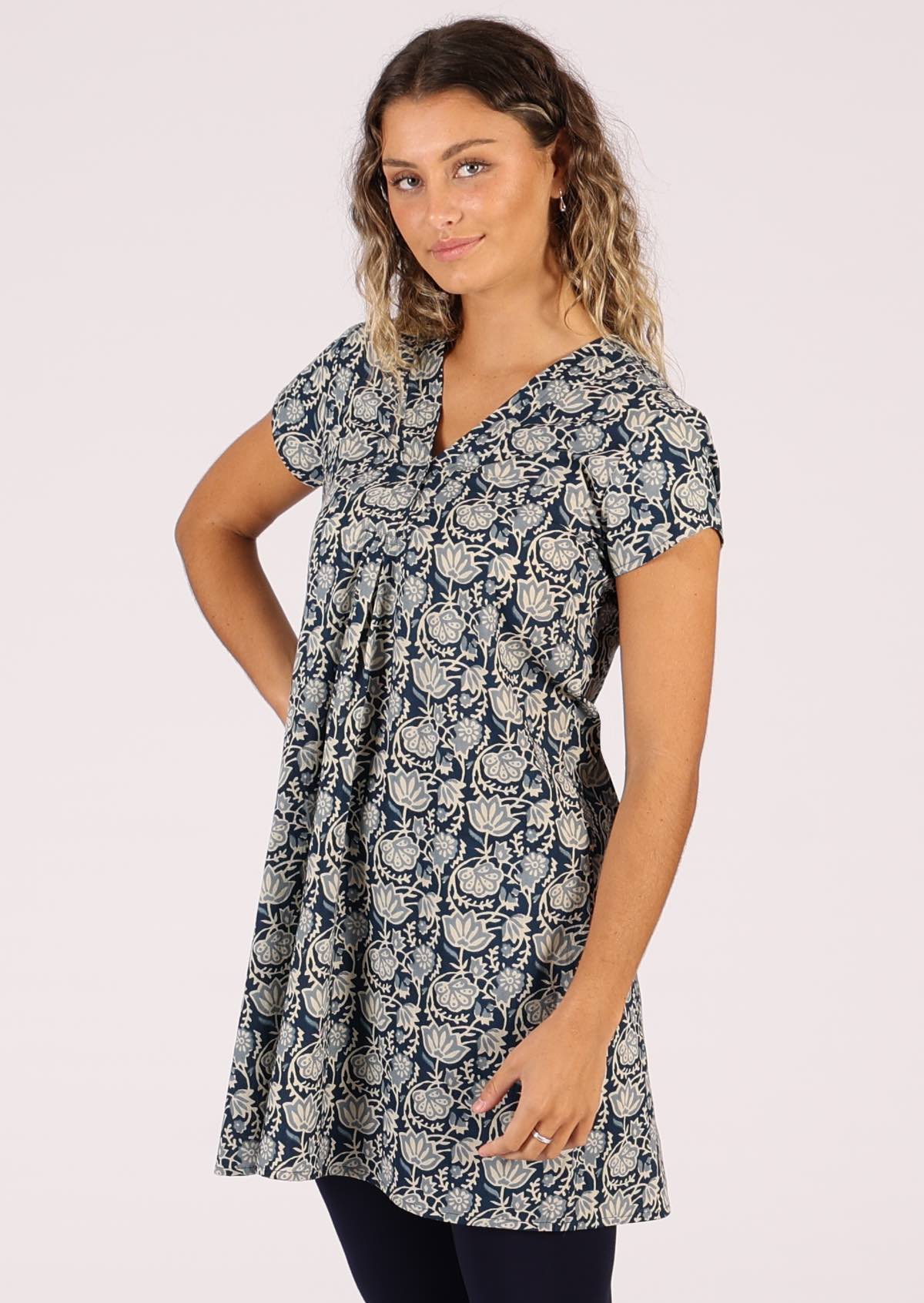 Lightweight cotton V-neck cap sleeve tunic