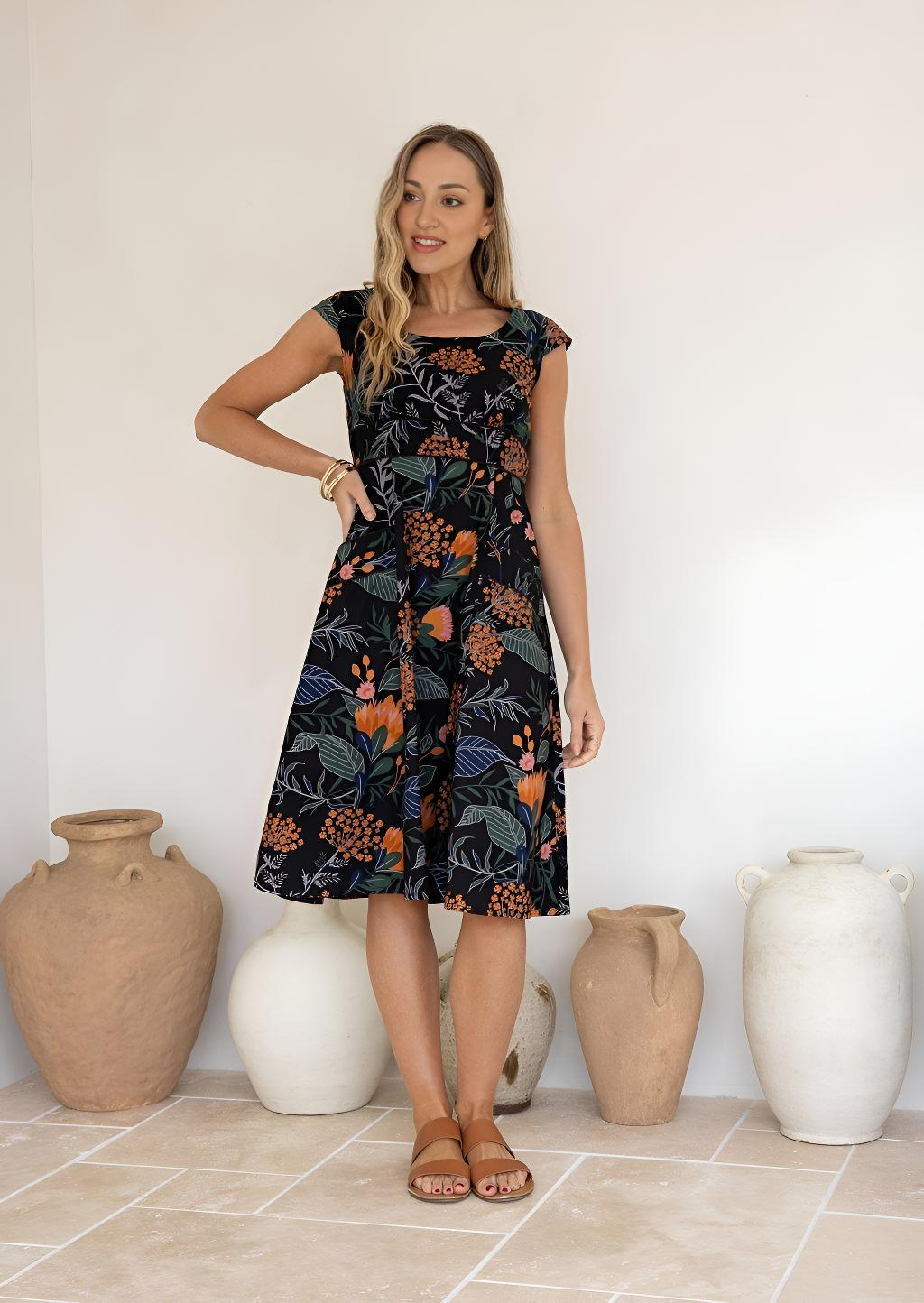 Scarlett Dress Queen Protea