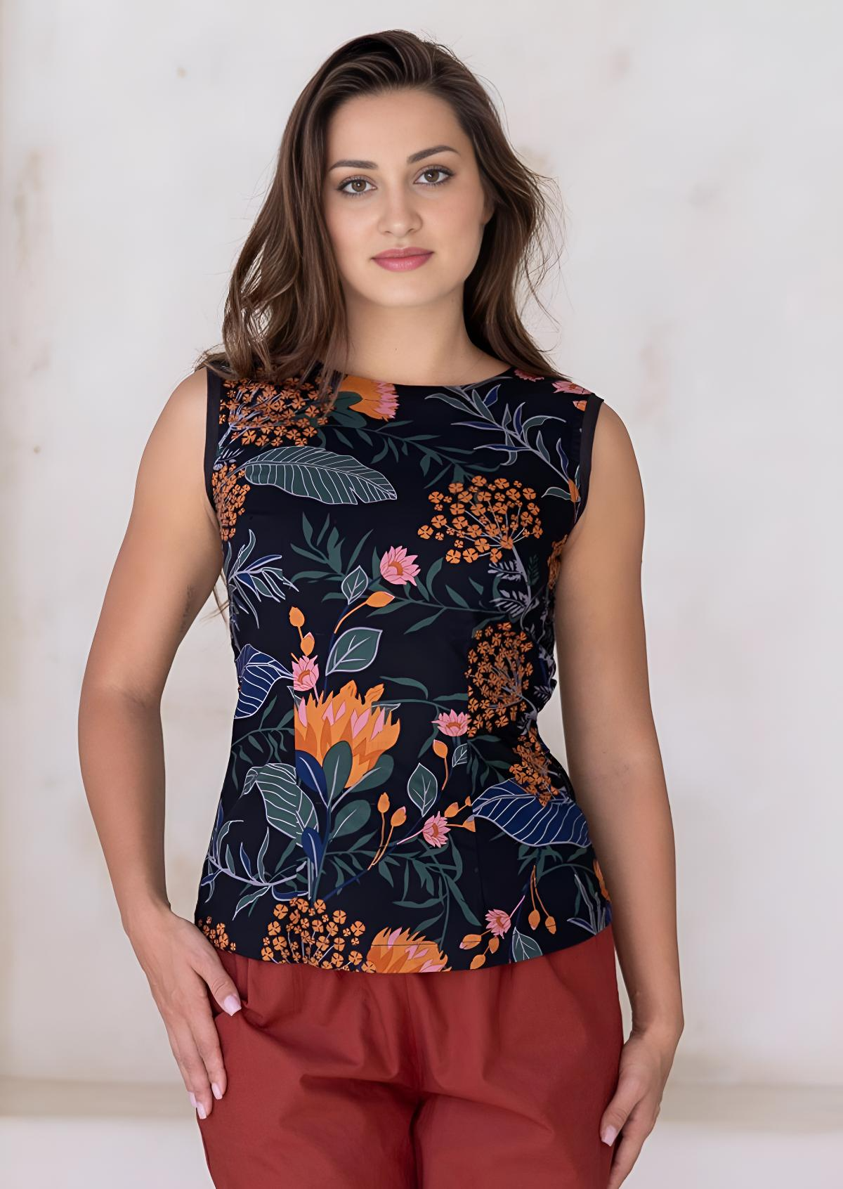 Shell Top Queen Protea
